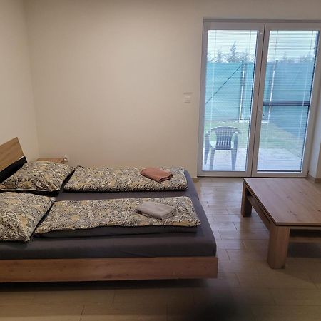 Apartman Neva ガランタ エクステリア 写真