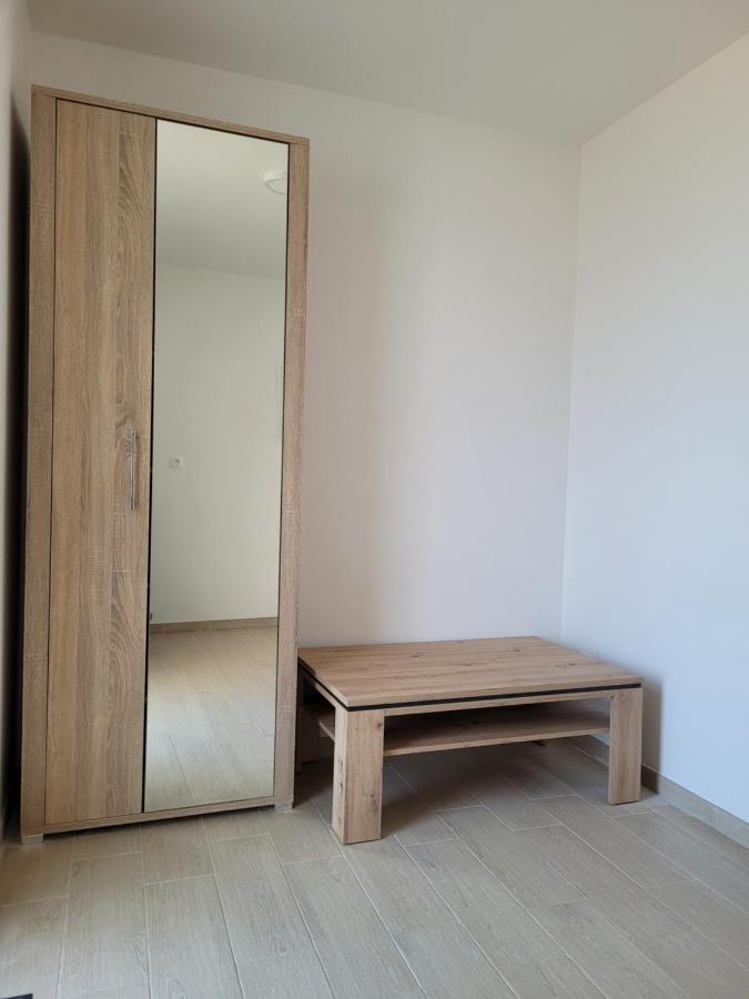 Apartman Neva ガランタ エクステリア 写真