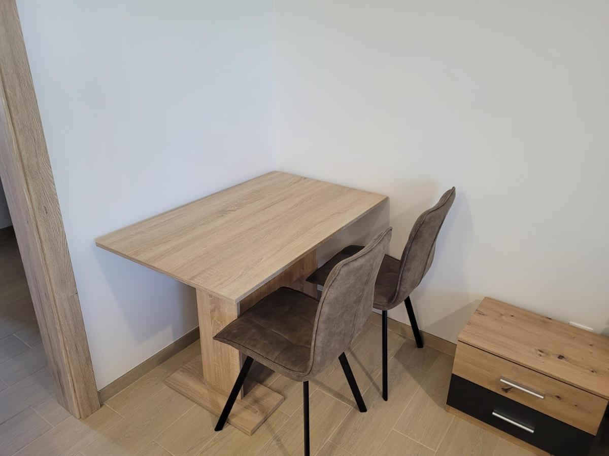 Apartman Neva ガランタ エクステリア 写真