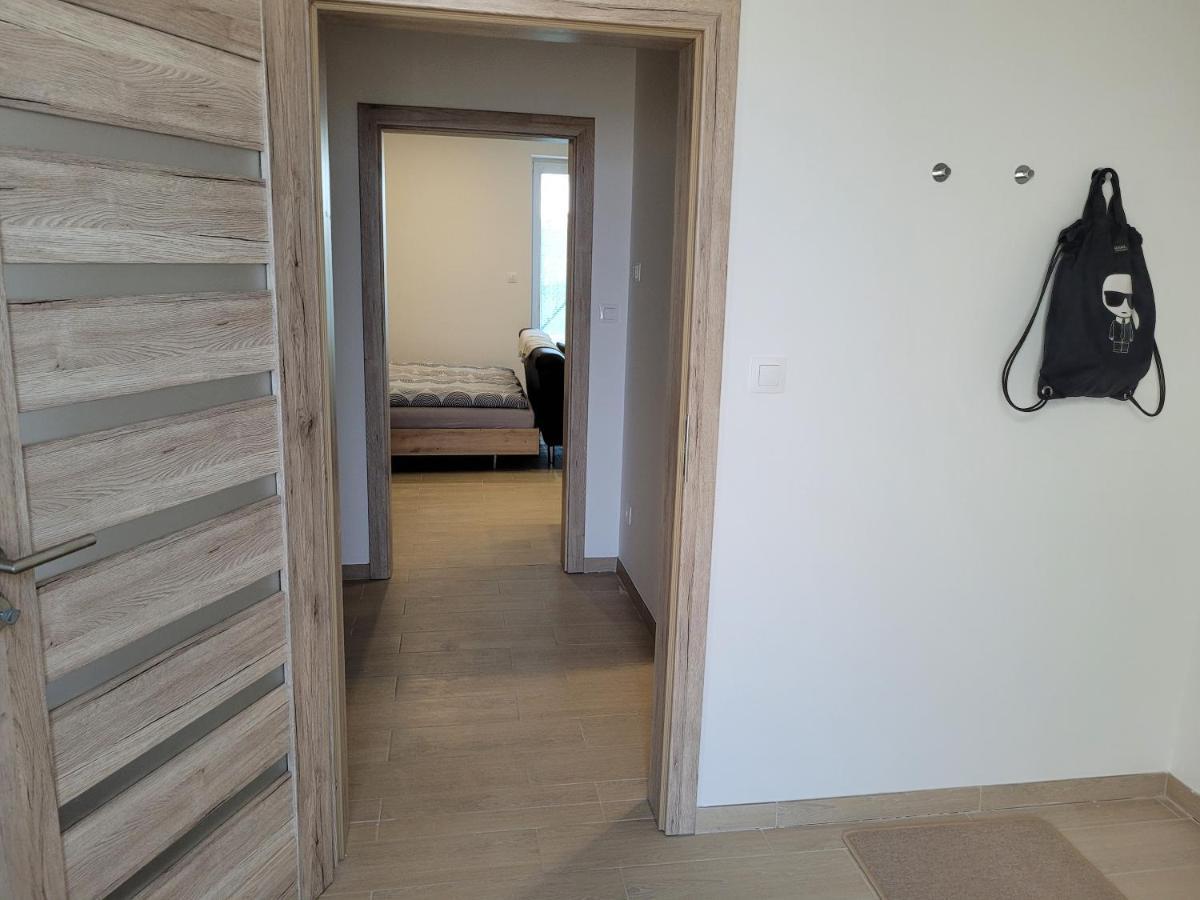 Apartman Neva ガランタ エクステリア 写真